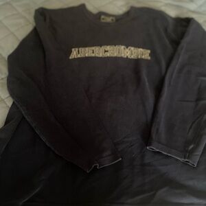 Vintage Y2K Abercrombie & Fitch navy heavyweight Tshirt. Size XL